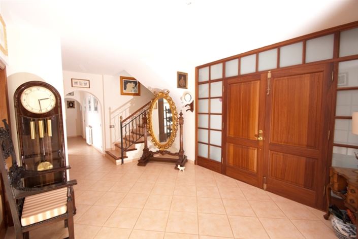 Image No.5-7 Bed Villa for sale