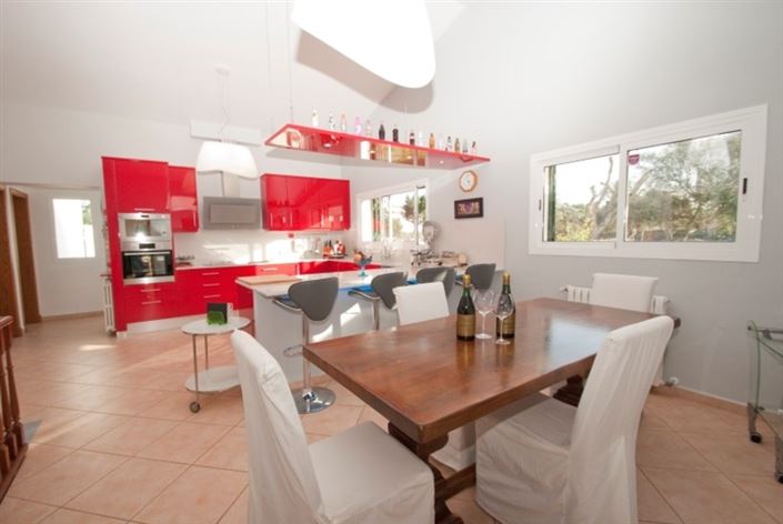 Image No.6-7 Bed Villa for sale