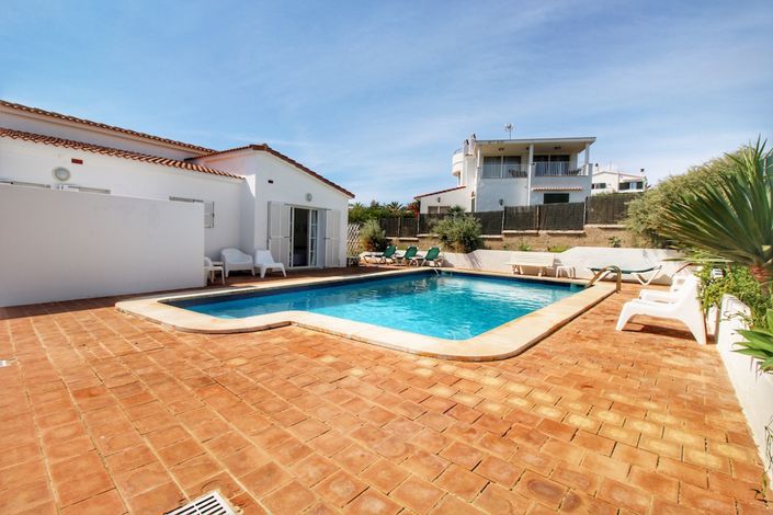 Image No.27-3 Bed Villa for sale