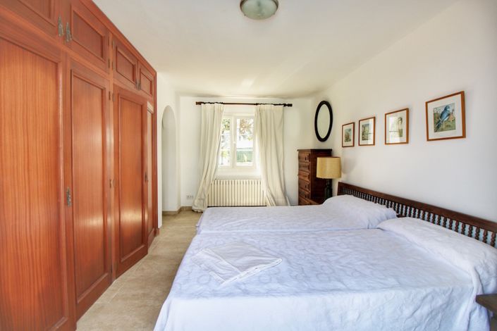 Image No.9-3 Bed Villa for sale