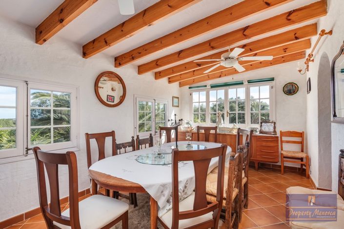 Image No.19-12 Bed Villa for sale