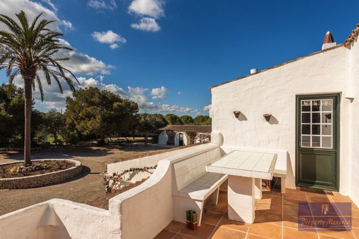 Image No.24-12 Bed Villa for sale