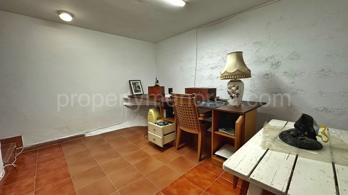 Image No.19-5 Bed Villa for sale