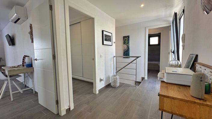 Image No.20-3 Bed Villa for sale