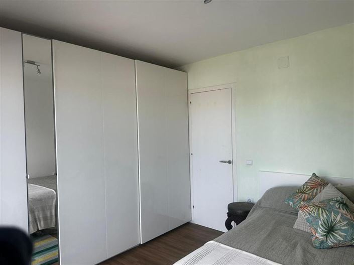 Image No.33-Villa for sale