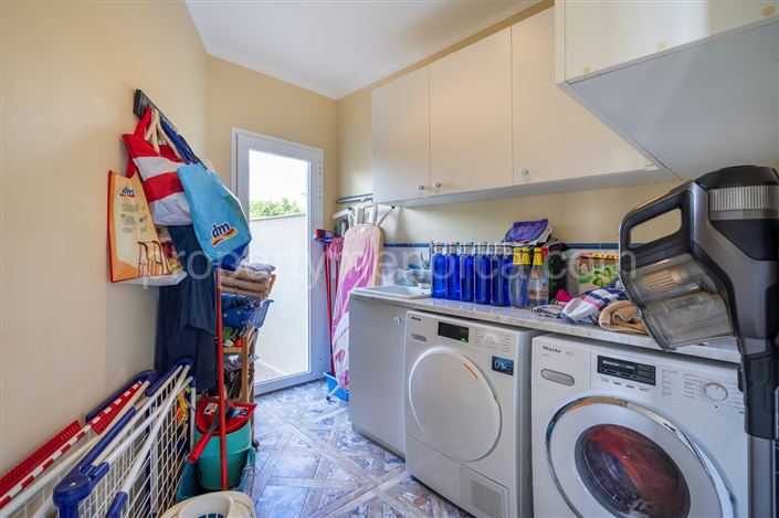 Image No.36-4 Bed Villa for sale