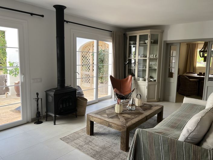 Image No.14-4 Bed Villa for sale