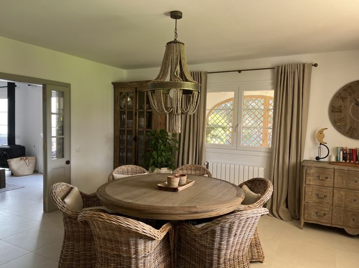 Image No.15-4 Bed Villa for sale