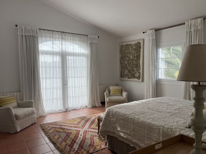 Image No.18-4 Bed Villa for sale