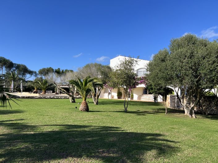 Image No.40-4 Bed Villa for sale