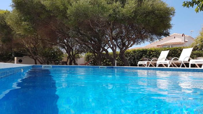 Image No.3-8 Bed Villa for sale