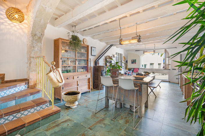 Image No.11-2 Bed Townhouse for sale