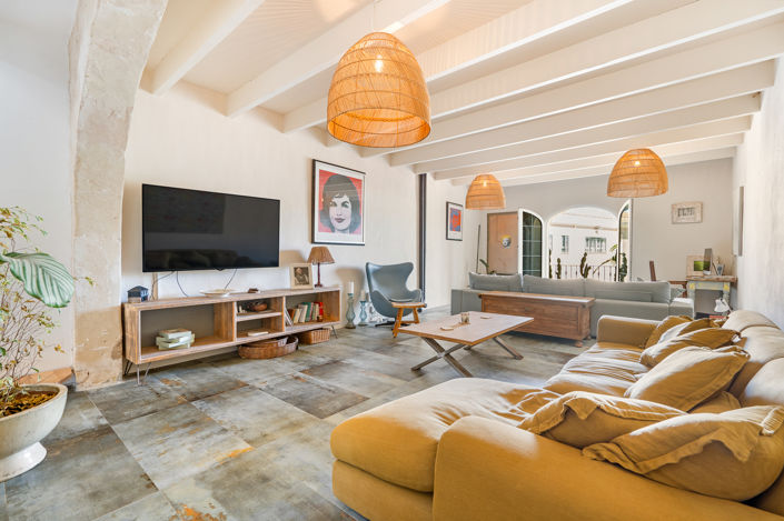 Image No.14-2 Bed Townhouse for sale