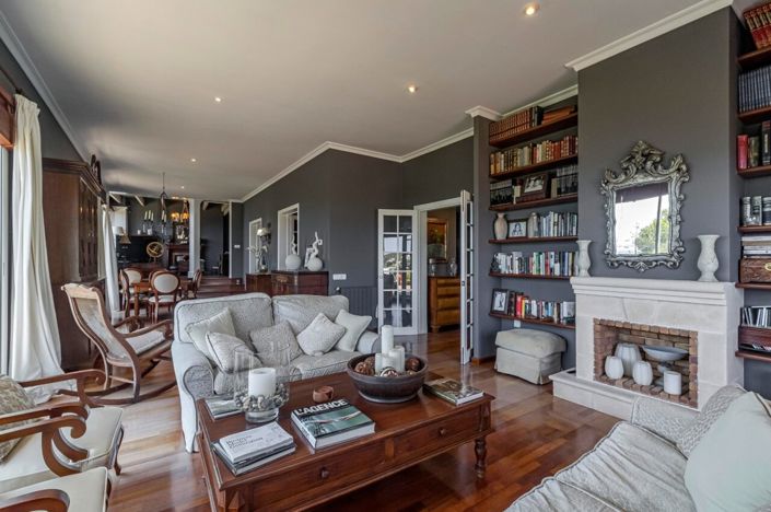 Image No.24-7 Bed Villa for sale