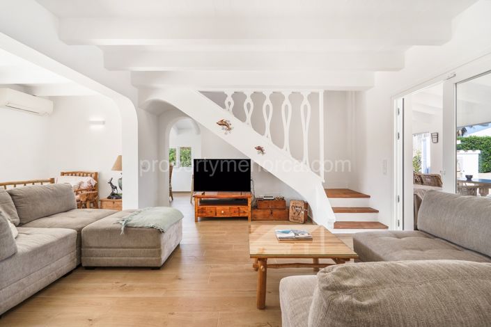 Image No.3-3 Bed Villa for sale