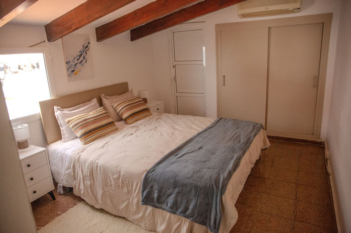 Image No.20-4 Bed Apartment for sale