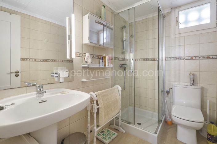 Image No.29-4 Bed Villa for sale