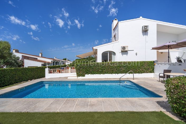 Image No.35-4 Bed Villa for sale