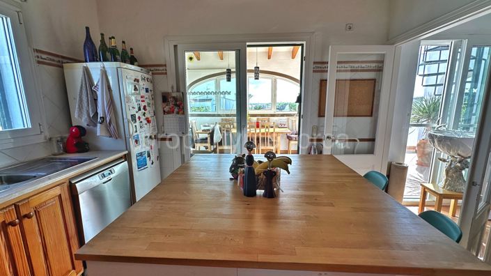 Image No.17-4 Bed Villa for sale