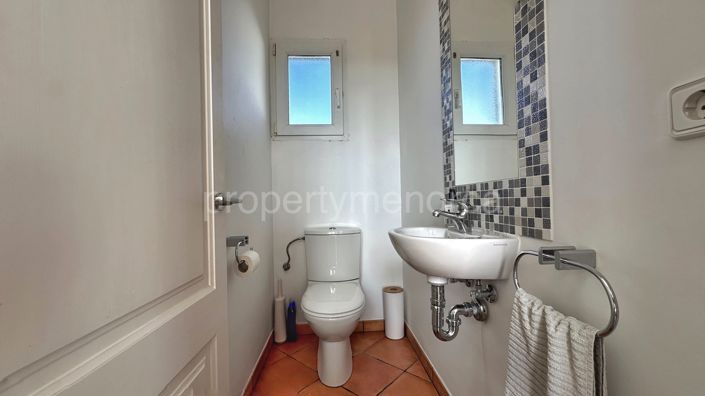 Image No.32-4 Bed Villa for sale