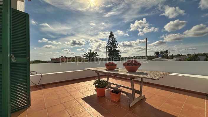 Image No.37-4 Bed Villa for sale