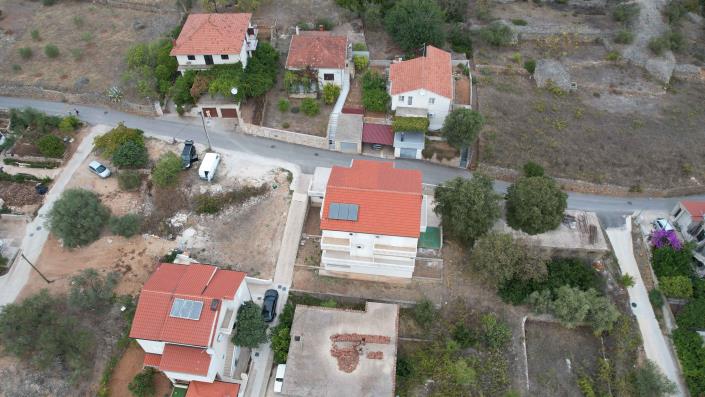 Image No.2-8 Bed Apartment for sale