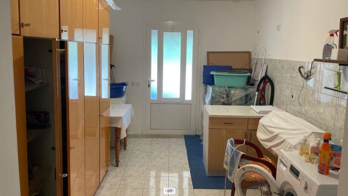 Image No.2-4 Bed Apartment for sale