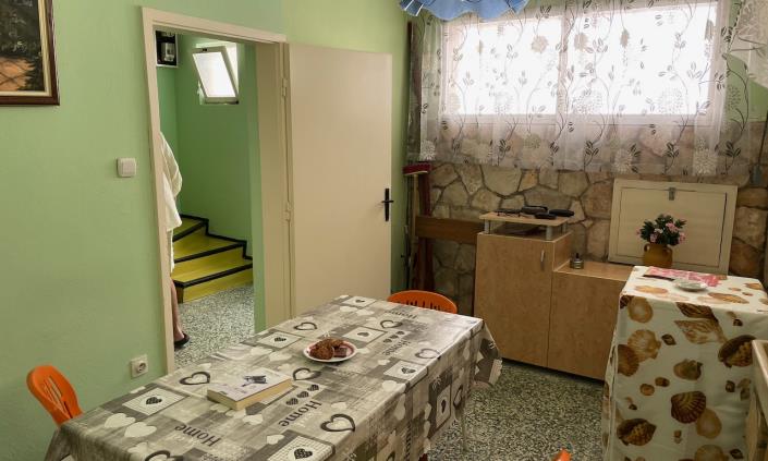 Image No.8-3 Bed House for sale