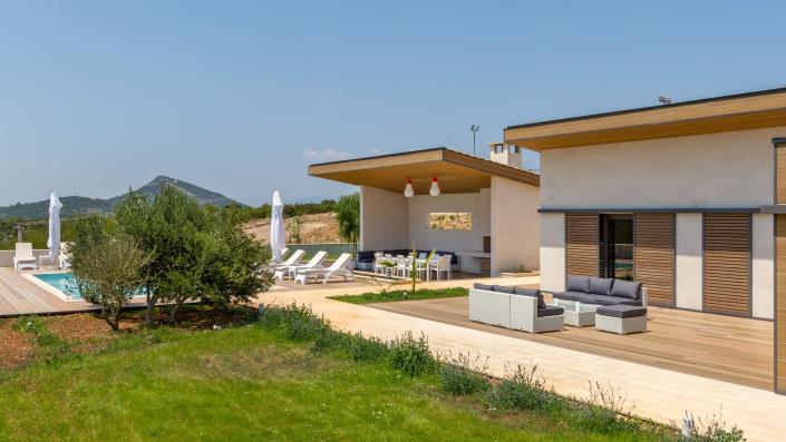 Image No.3-5 Bed House/Villa for sale