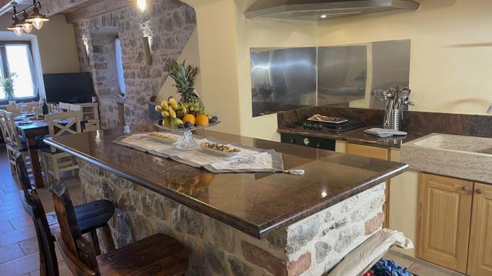 Image No.5-5 Bed House/Villa for sale