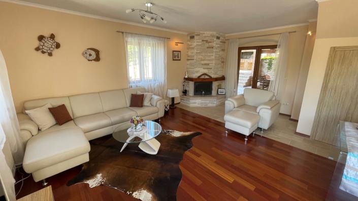 Image No.11-5 Bed House/Villa for sale