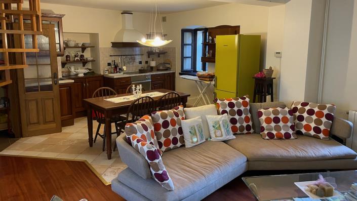 Image No.2-3 Bed House for sale