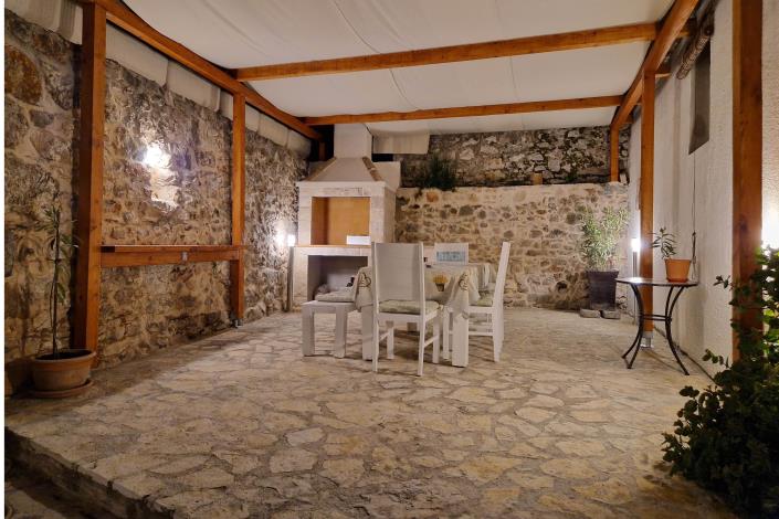 Image No.14-3 Bed House for sale