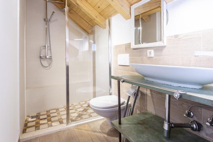 Image No.6-3 Bed House for sale