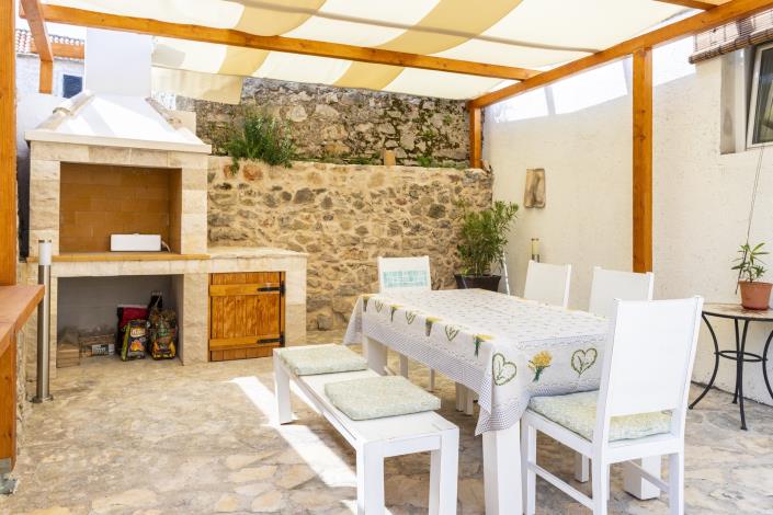 Image No.16-3 Bed House for sale