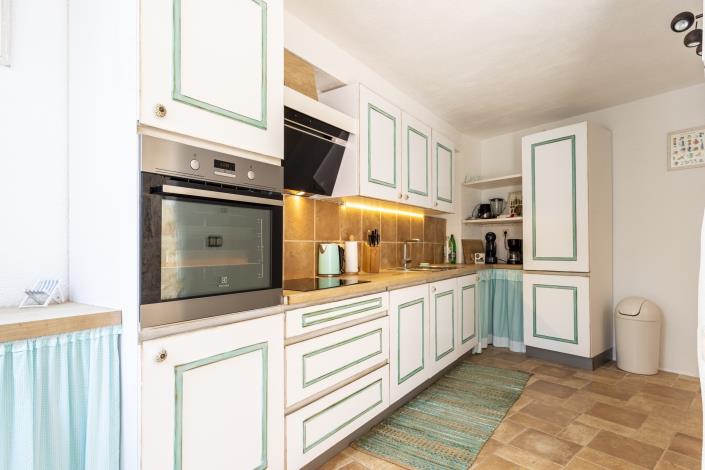 Image No.18-3 Bed House for sale