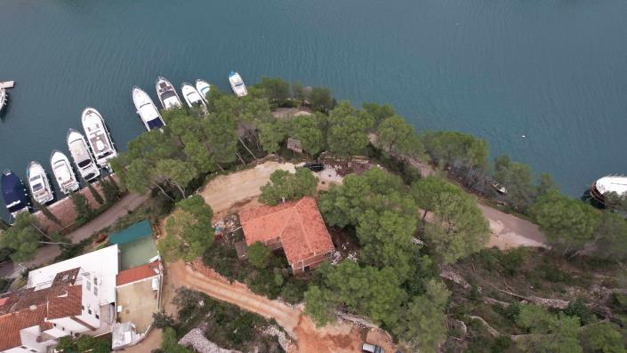 Image No.4-4 Bed House for sale