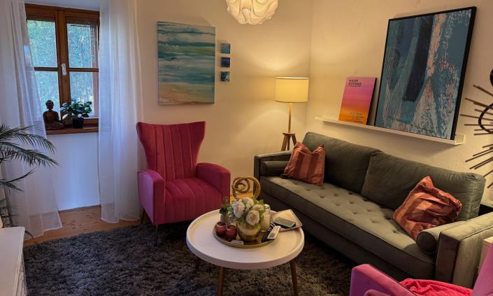 Image No.9-2 Bed House for sale