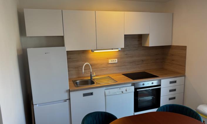 Image No.8-3 Bed Apartment for sale