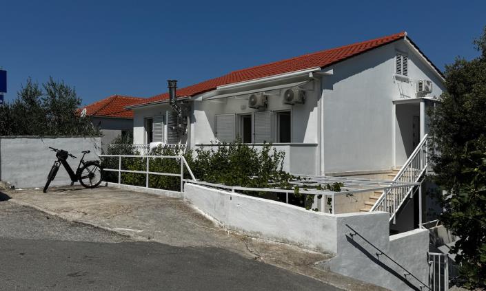 Image No.12-3 Bed Apartment for sale