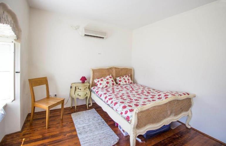 Image No.21-2 Bed House for sale