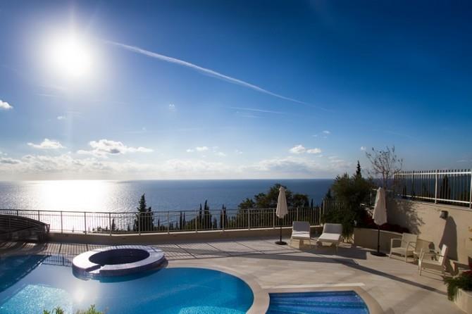 Image No.2-4 Bed Villa for sale