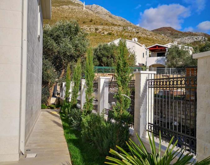 Image No.7-3 Bed Villa for sale