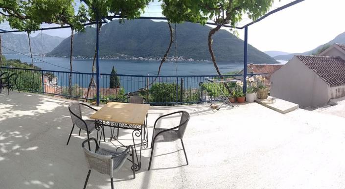 Image No.2-House for sale