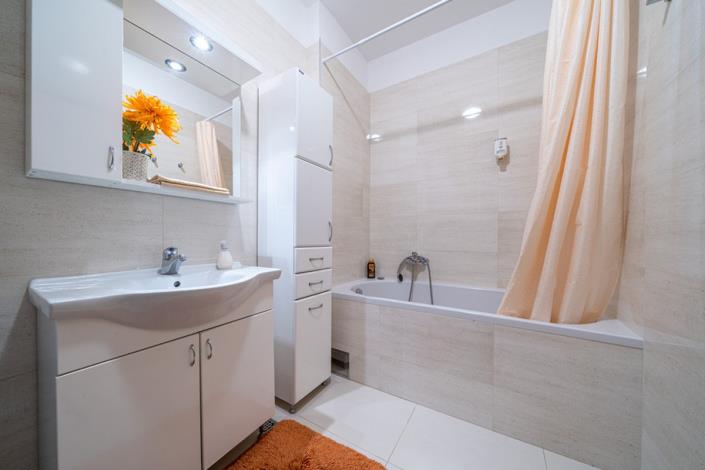 Image No.9-1 Bed Apartment for sale