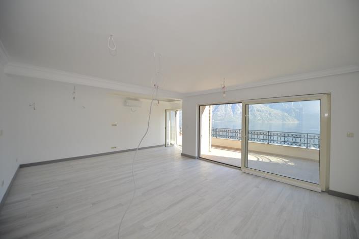 Image No.7-Apartment for sale