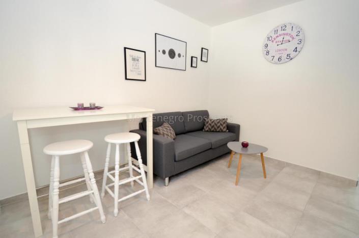 Image No.10-10 Bed House for sale