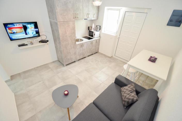 Image No.11-10 Bed House for sale