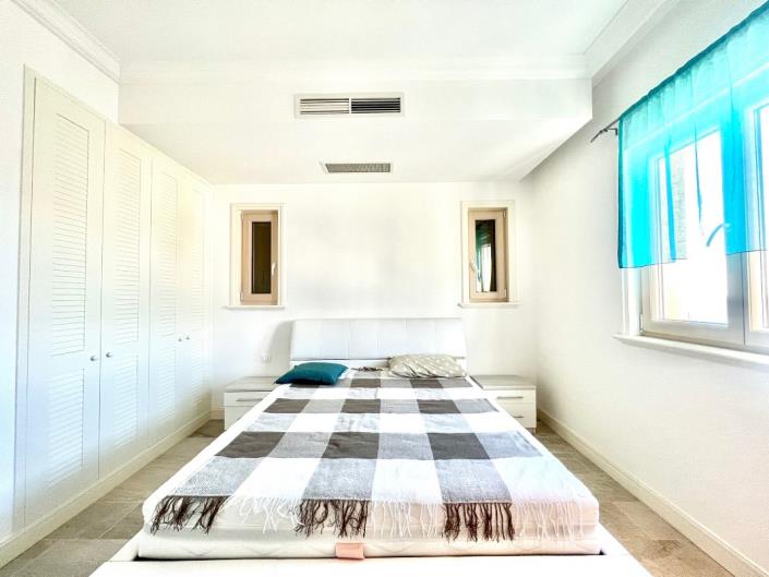 Image No.13-1 Bed Apartment for sale