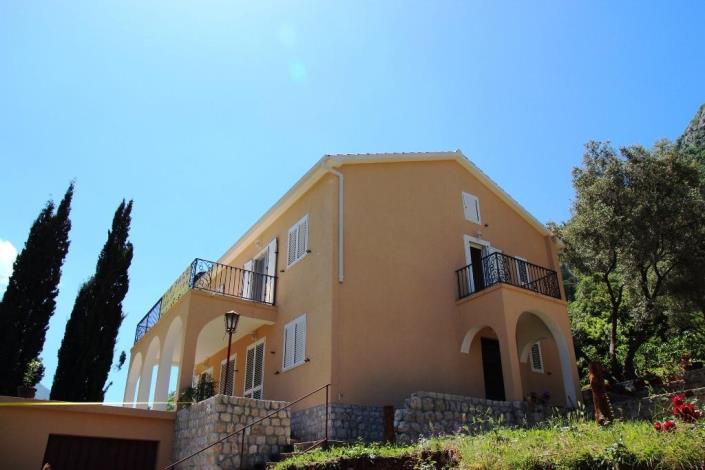 Image No.4-Villa for sale